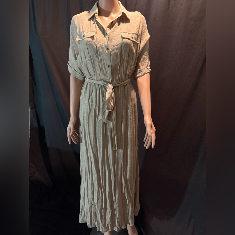 Fashion Nova Light Beige Maxi Dress